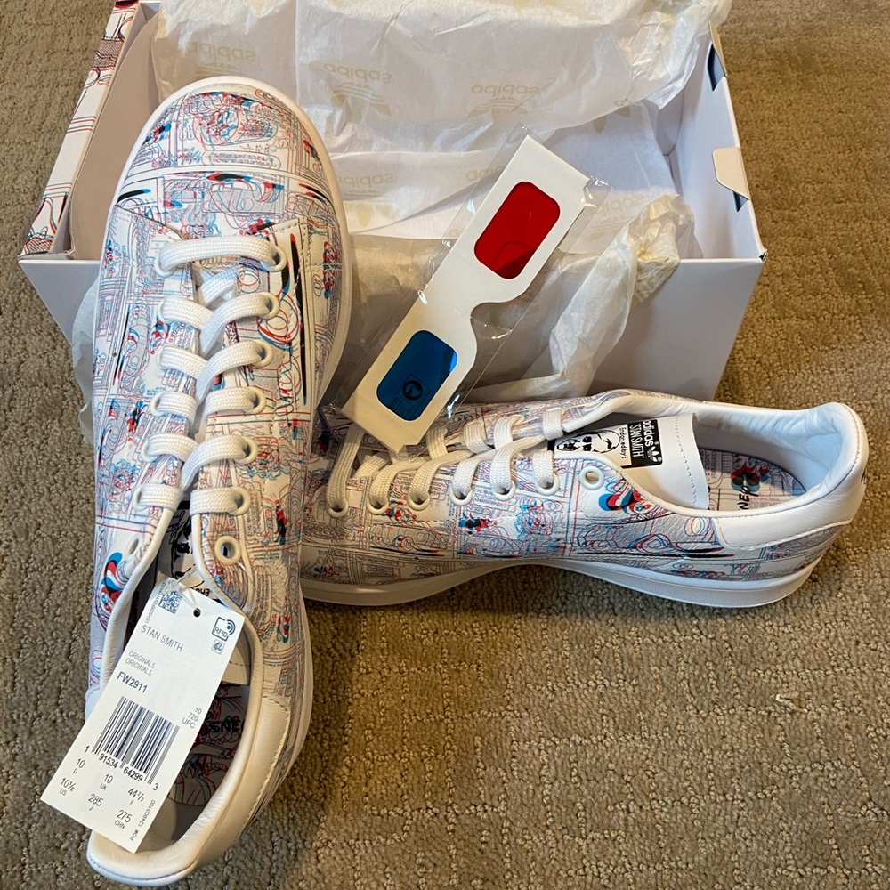 Men’s Stan smith adidas mickey shoes NIB